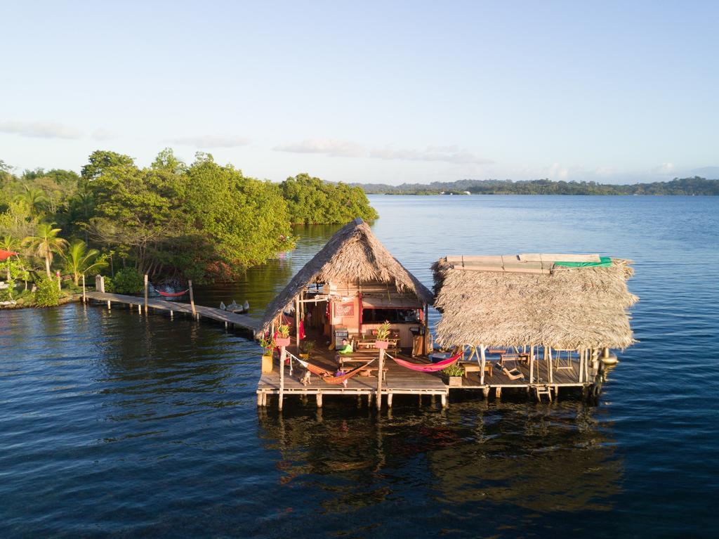 Cocovivo Hotel Bocas del Toro Exterior photo