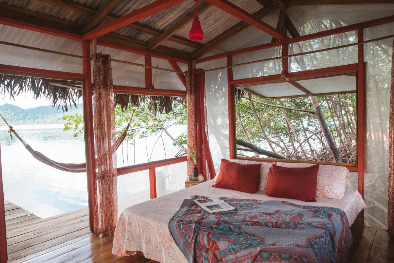 Cocovivo Hotel Bocas del Toro Exterior photo